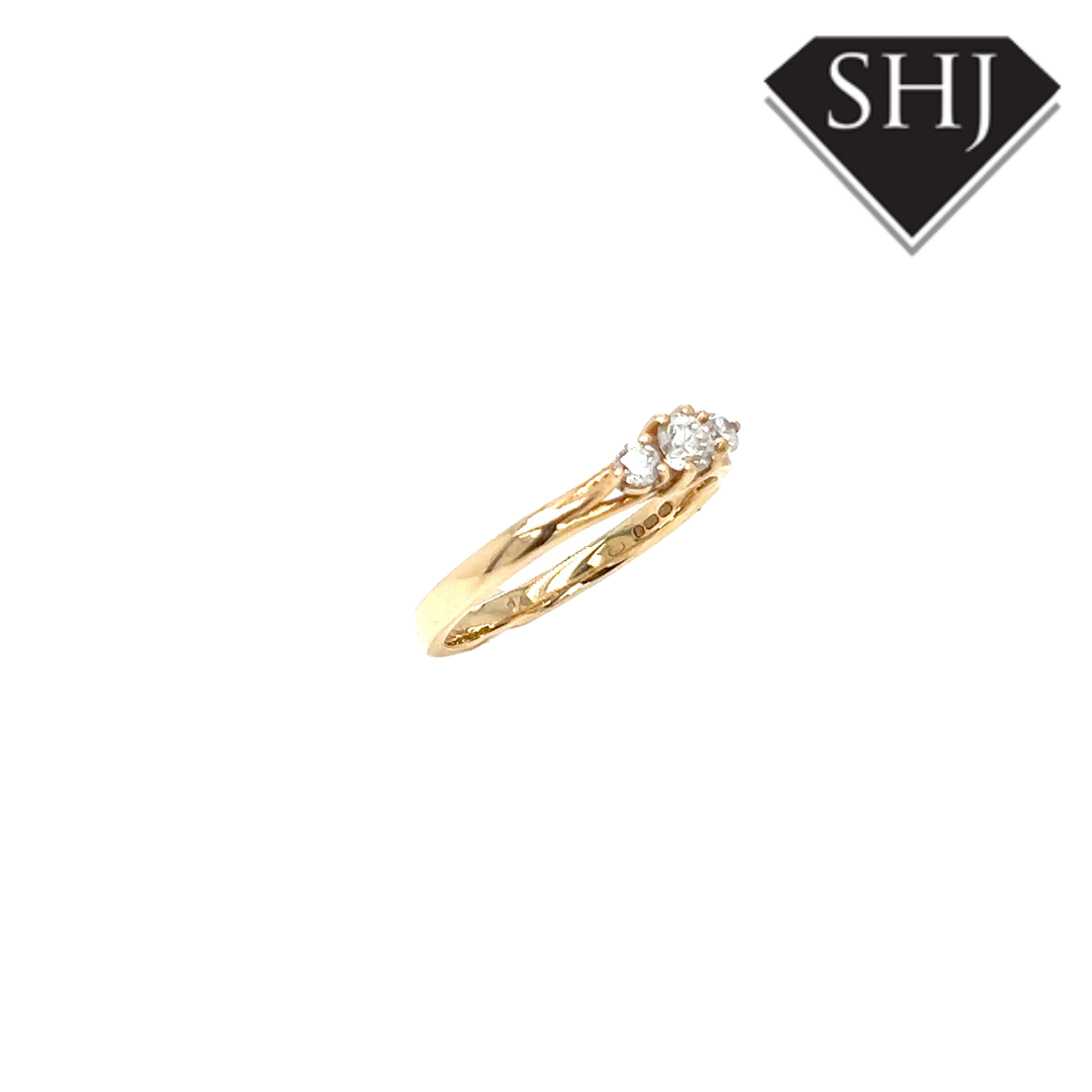 9ct Yellow Gold Diamond 3 Stone Ring 0.25ct