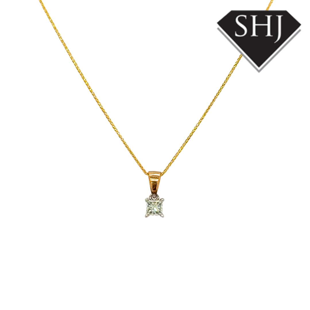 18ct Yellow & White Gold Princess Cut 0.25ct Diamond Pendant