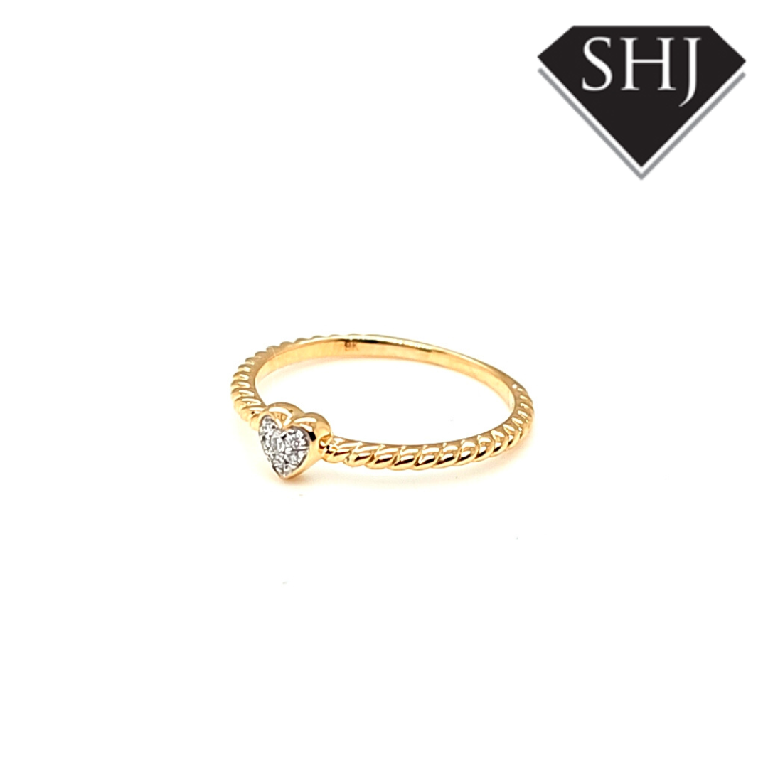9ct Yellow Gold Heart Shaped Diamond Ring