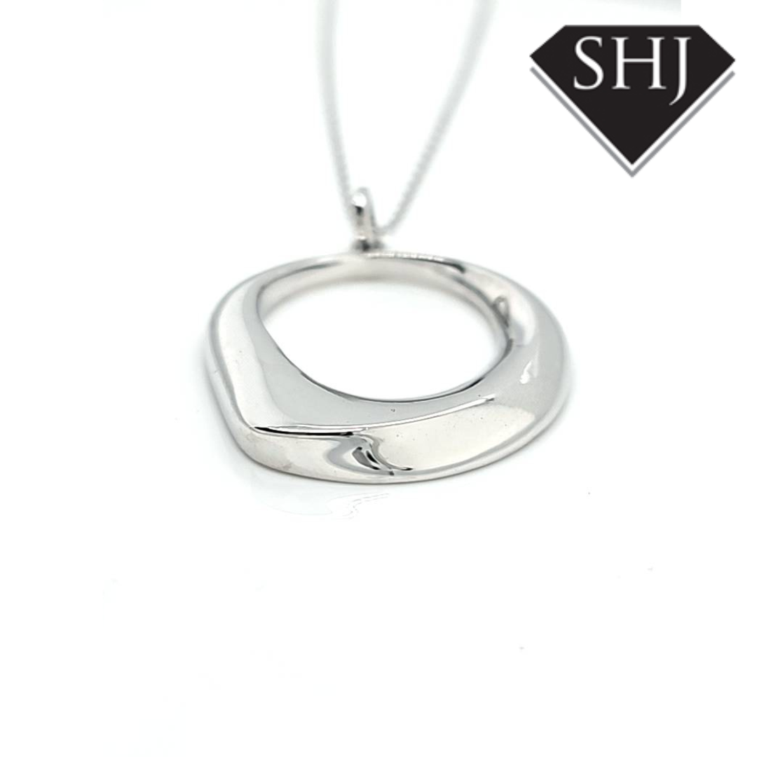Silver Pendant and Chain
