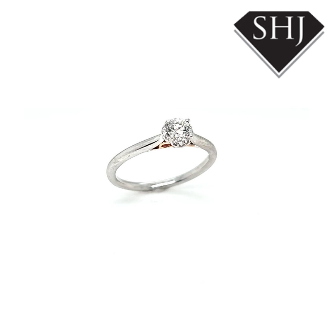 18ct White Gold Single Stone Diamond Ring .24ct