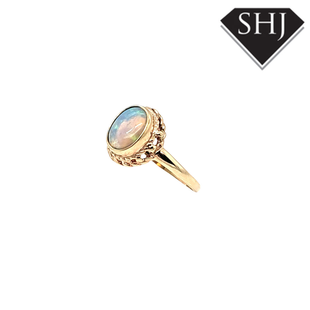 9ct Yellow Gold Opal Ring