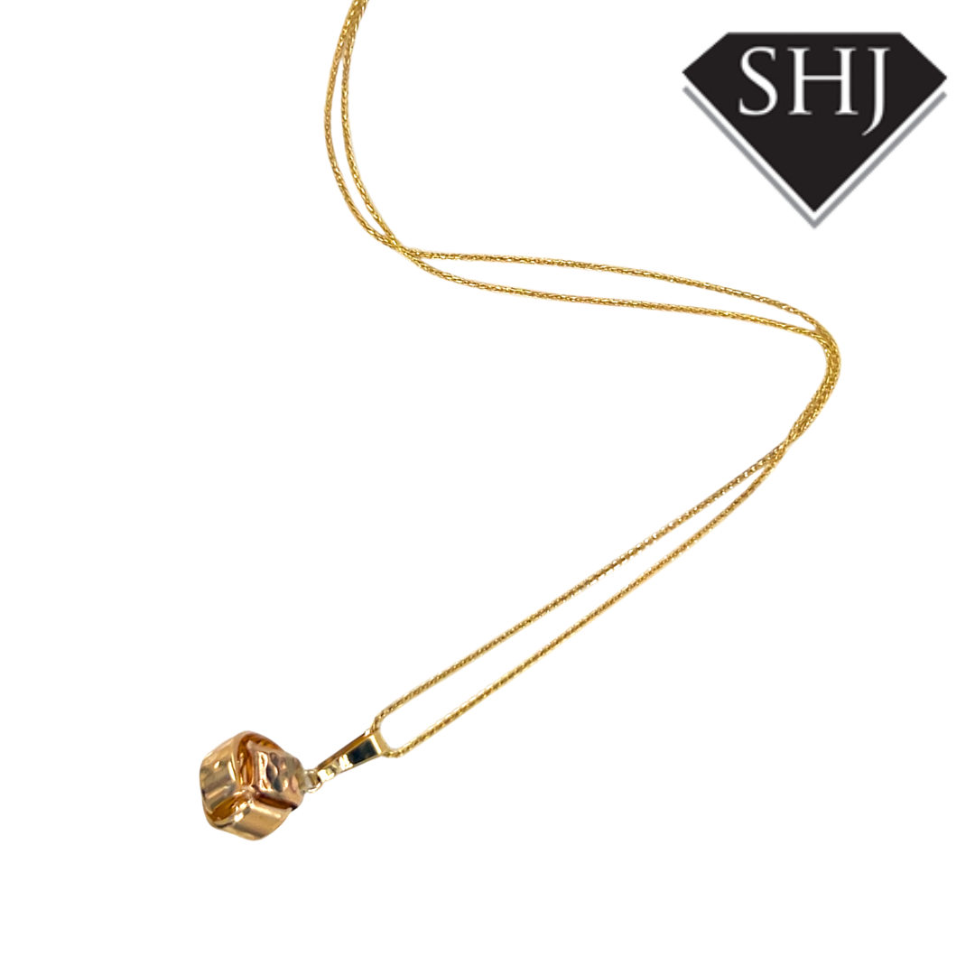 9ct Yellow Gold Knot Pendant & Chain