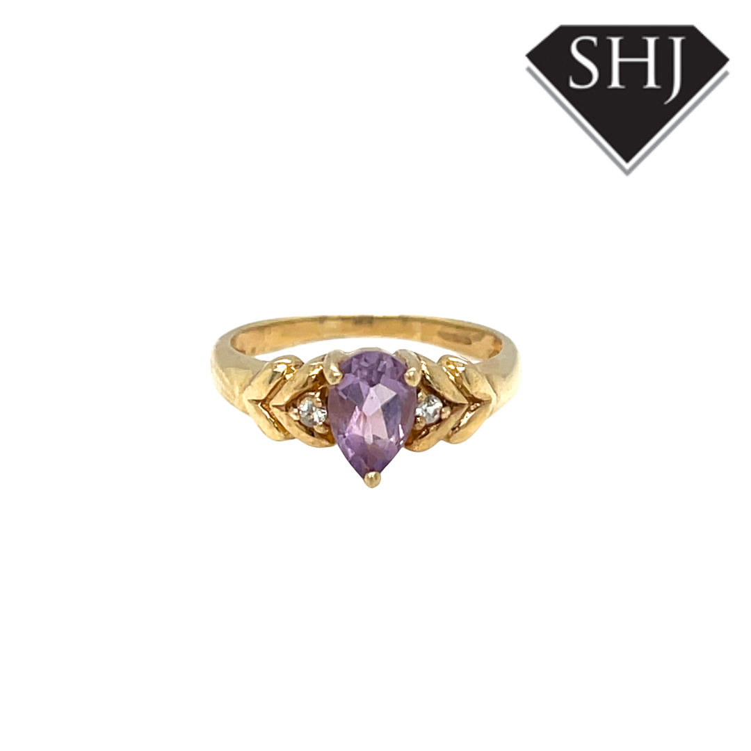 9ct Yellow Gold Pear Amethyst Ring