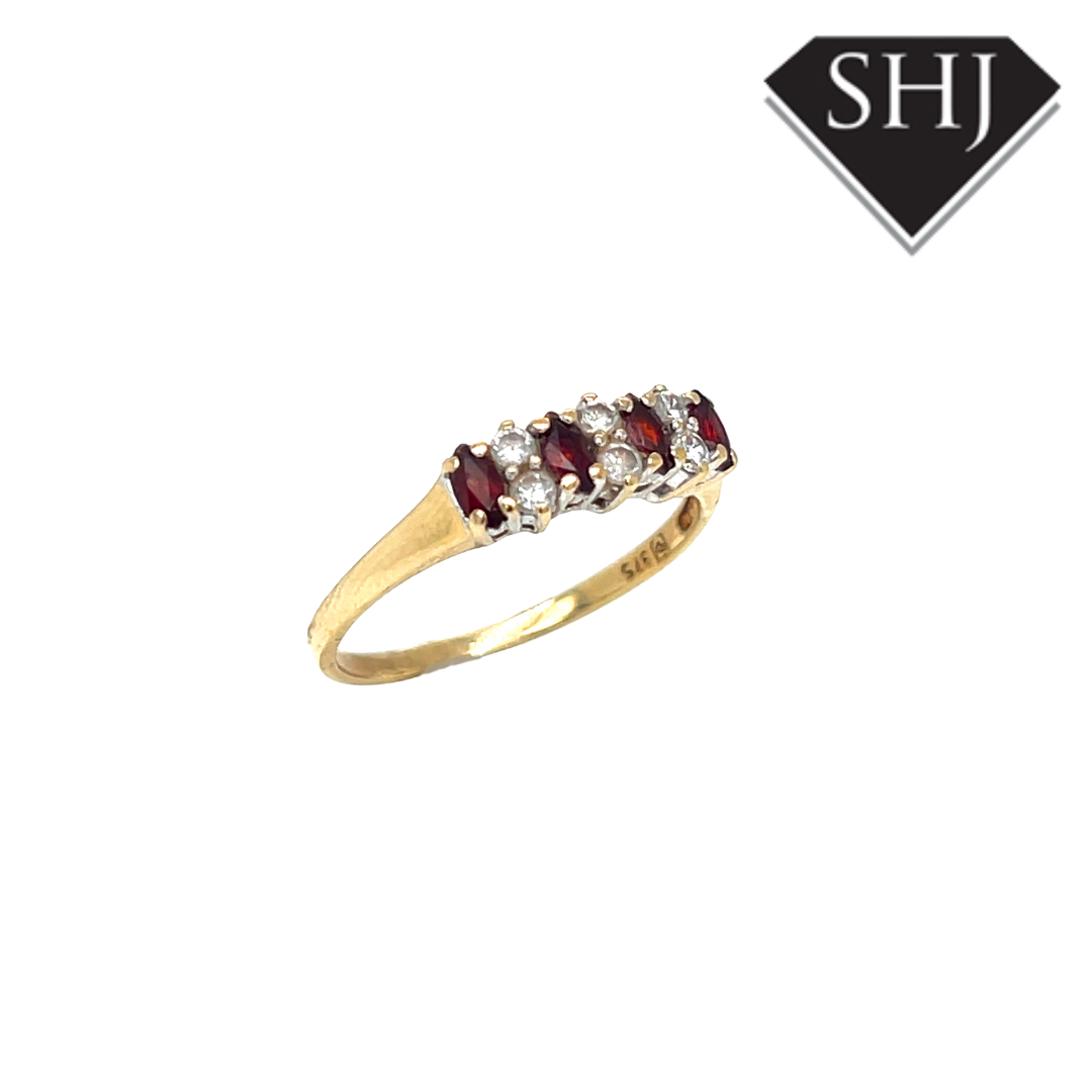 9ct Yellow Gold CZ Ring