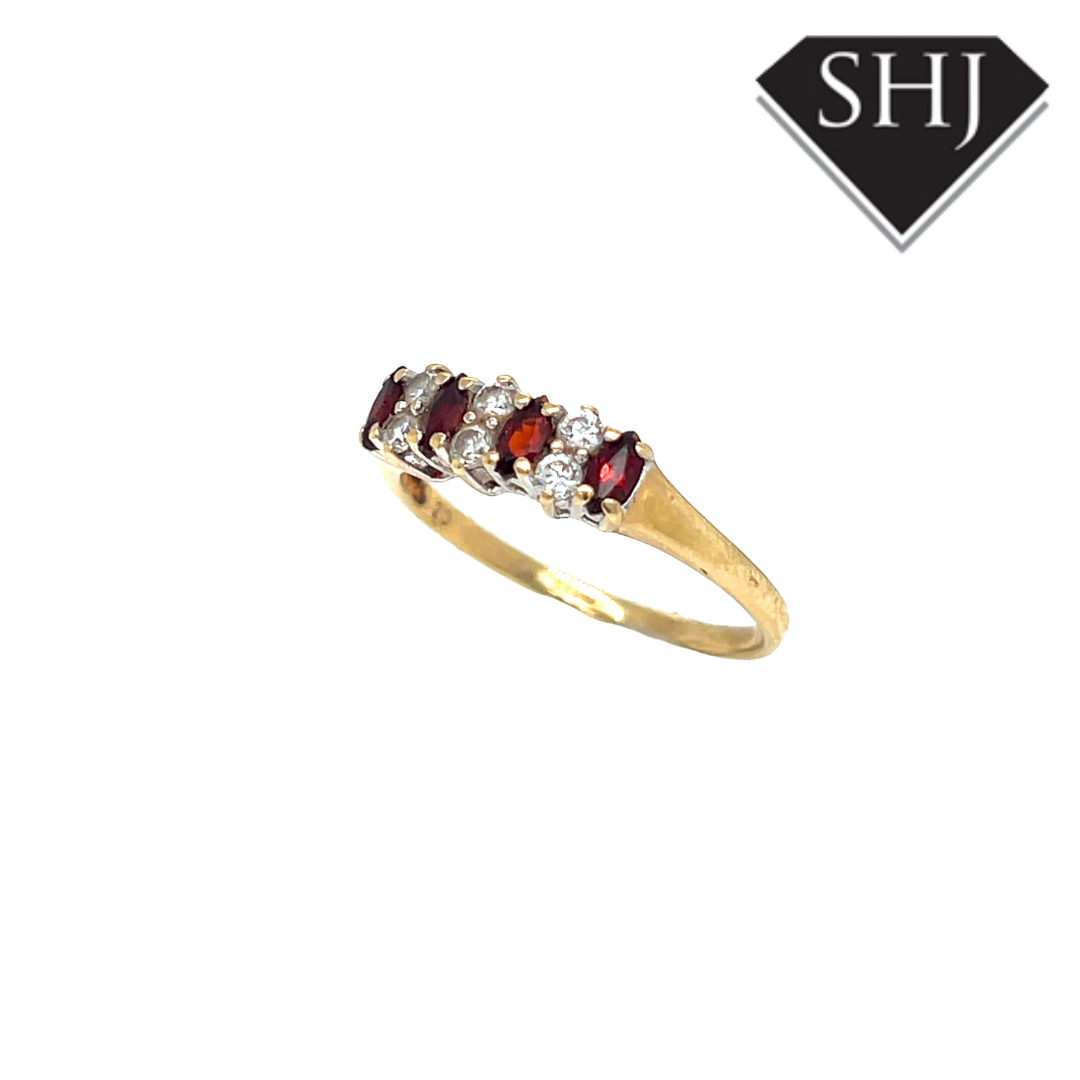 9ct Yellow Gold CZ Ring
