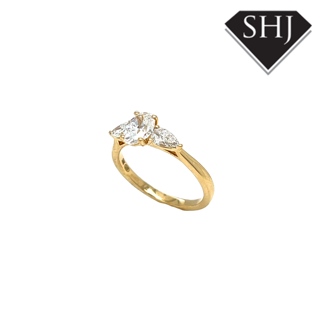18ct Yellow Gold 3 Stone Oval 1.17ct Lab Grown Diamond Ring