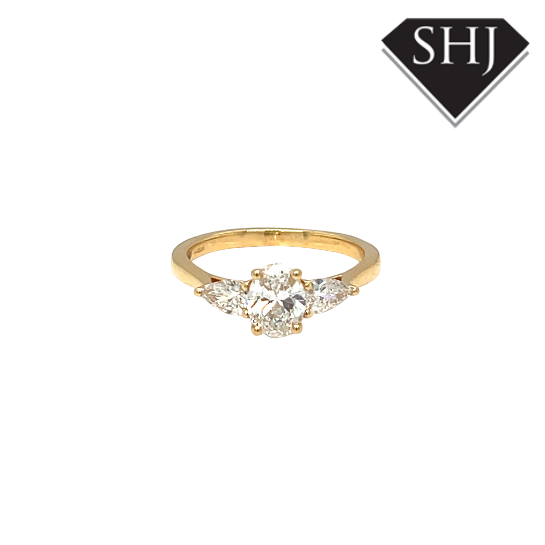 18ct Yellow Gold 3 Stone Oval 1.17ct Lab Grown Diamond Ring