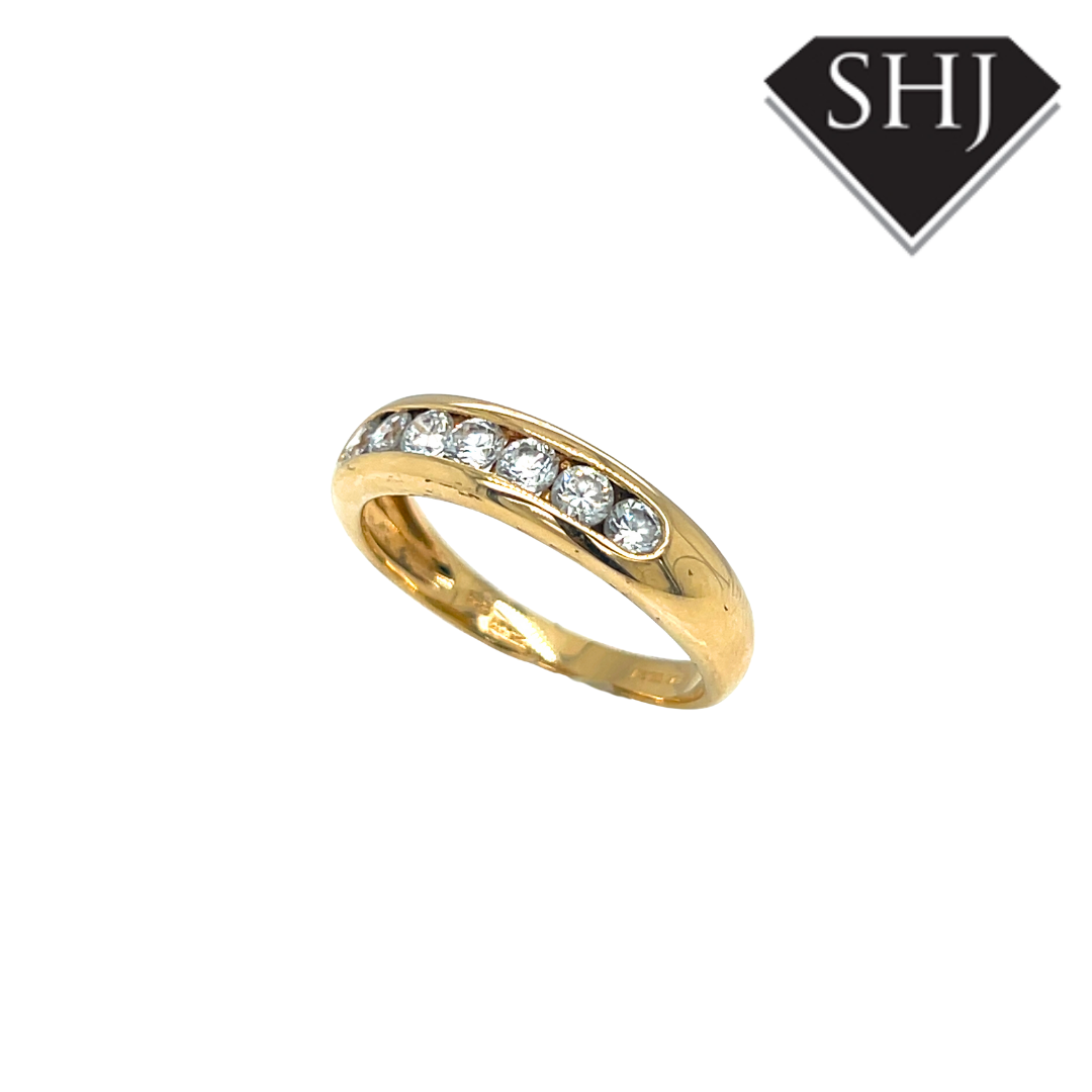 14ct White Gold 7 Stone CZ Ring