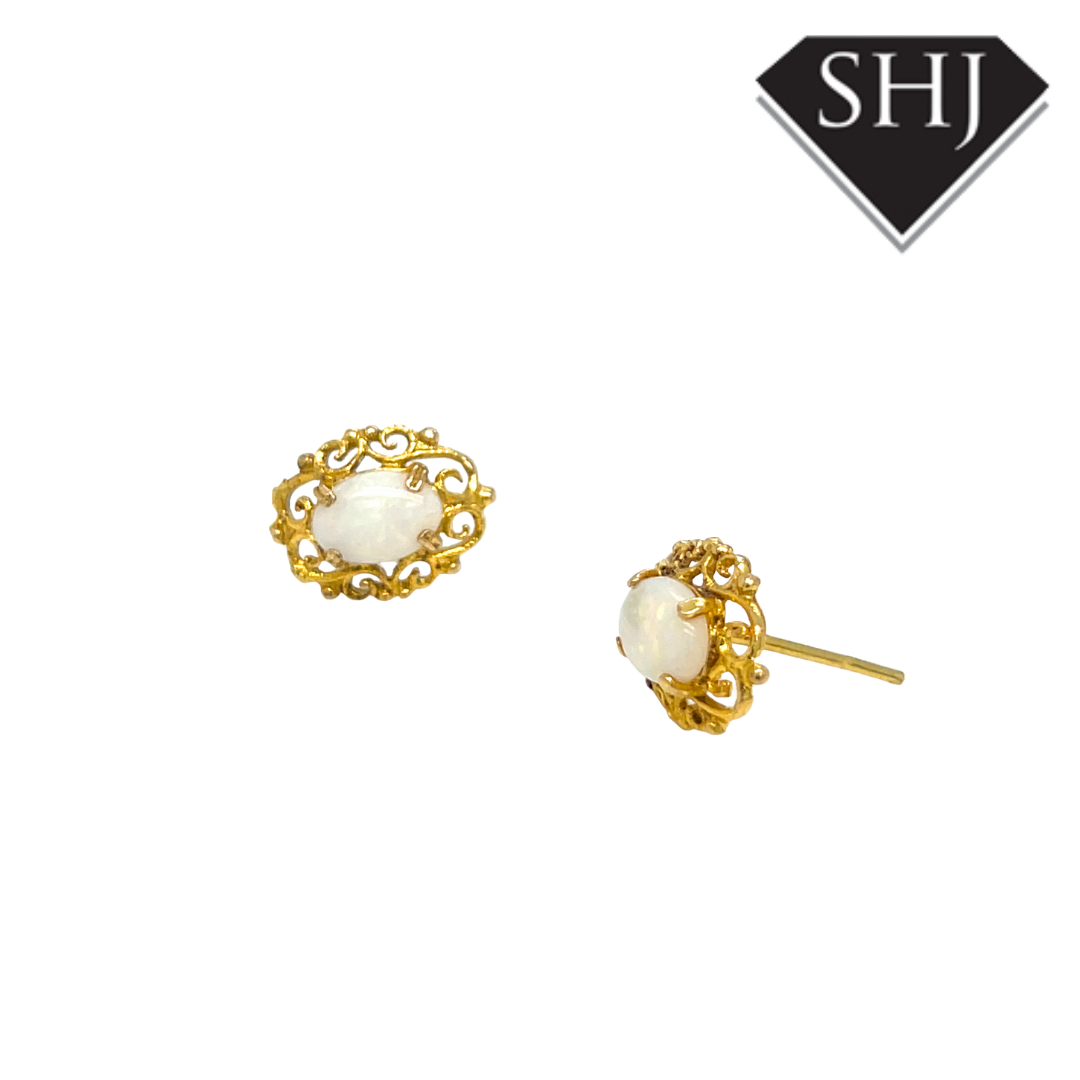 9ct Yellow Gold Opal Studs