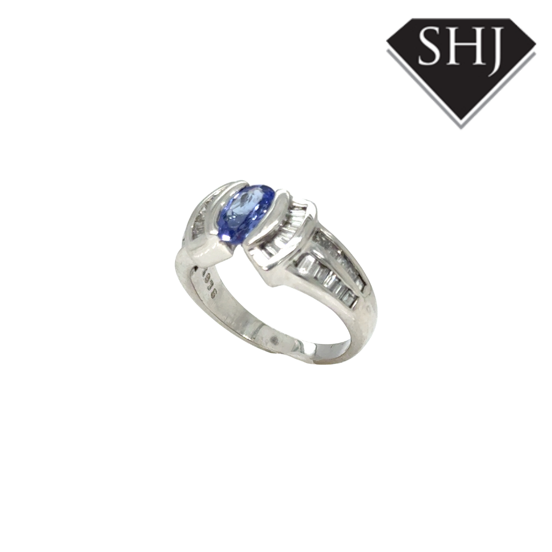 14ct White Gold Sapphire and Diamond Ring