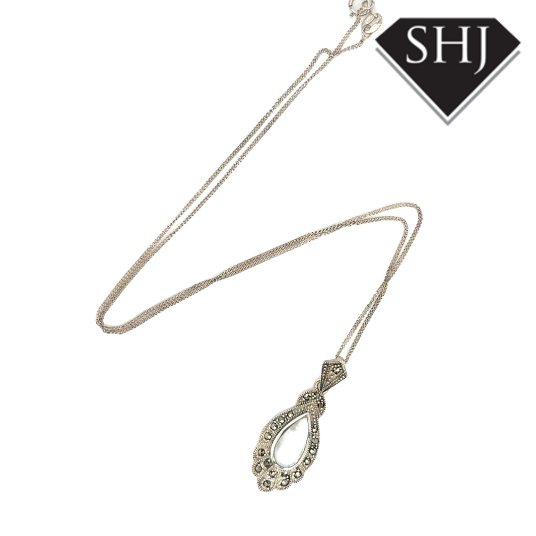 Silver Mother of Pearl Pendant