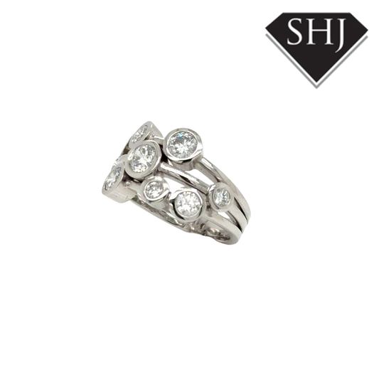 18ct White Gold 1.74ct Diamond Bubble Ring