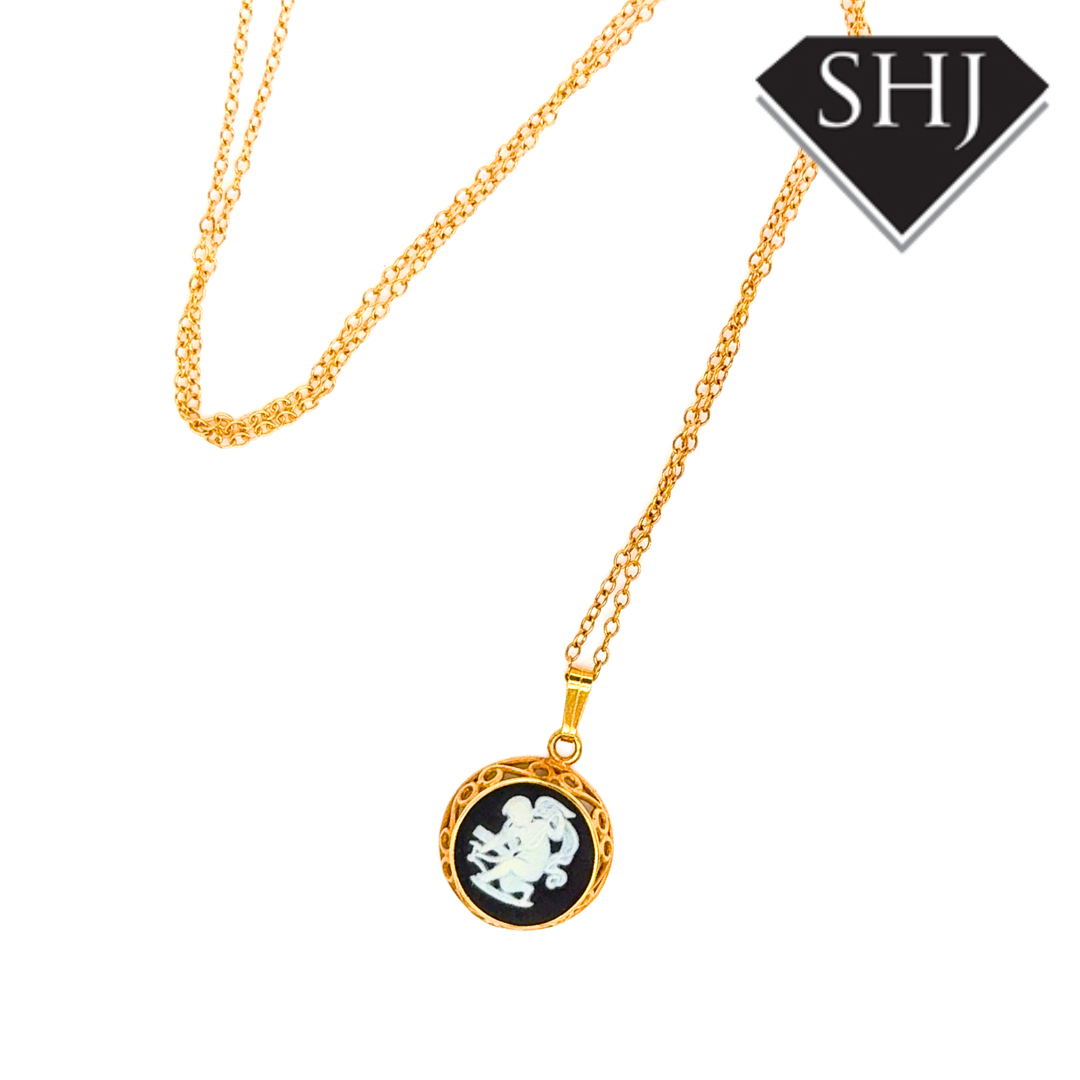 9ct Yellow Gold Wedgewood Pendant & Chain