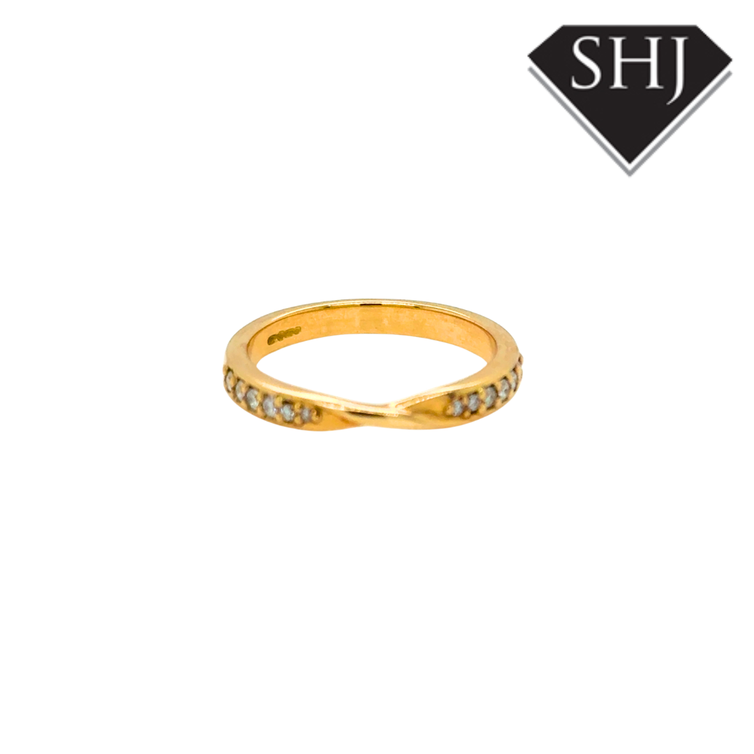 9ct Yellow Gold Ribon & Twist 0.10ct Diamond Eternity Ring