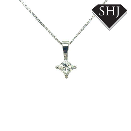 18ct White Gold 0.38ct Princess Cut Diamond Pendant