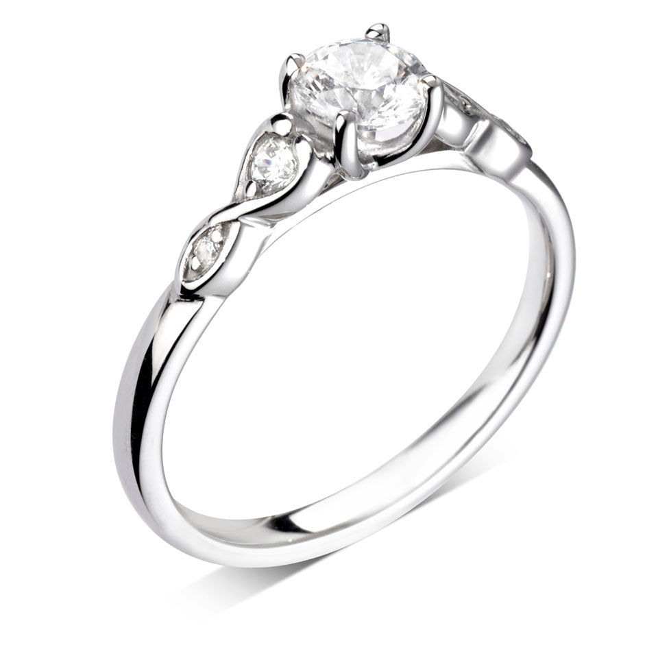 Solitaires - Diamond Shoulders