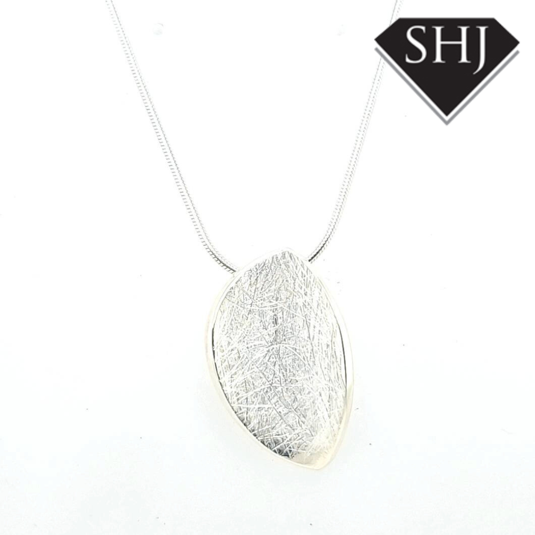 Silver Pendant and Chain