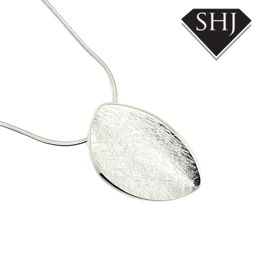 Silver Pendant and Chain