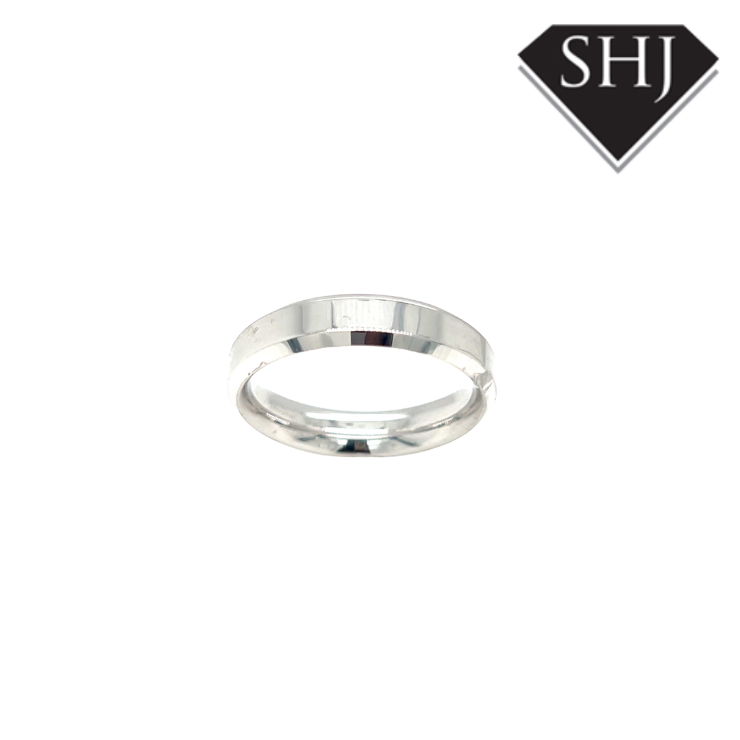 18ct White Gold 5mm Bevelled Edge Wedding Band