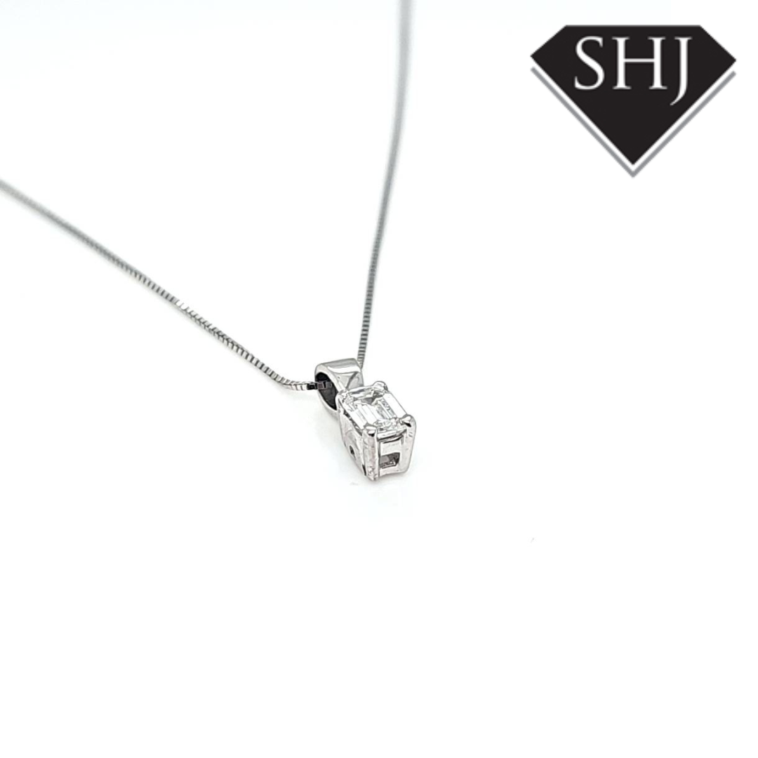 18ct White Gold Emerald Cut Diamond Pendant