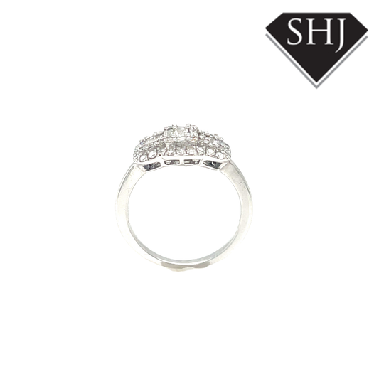 9ct White Gold Diamond Cluster Ring 0.68ct