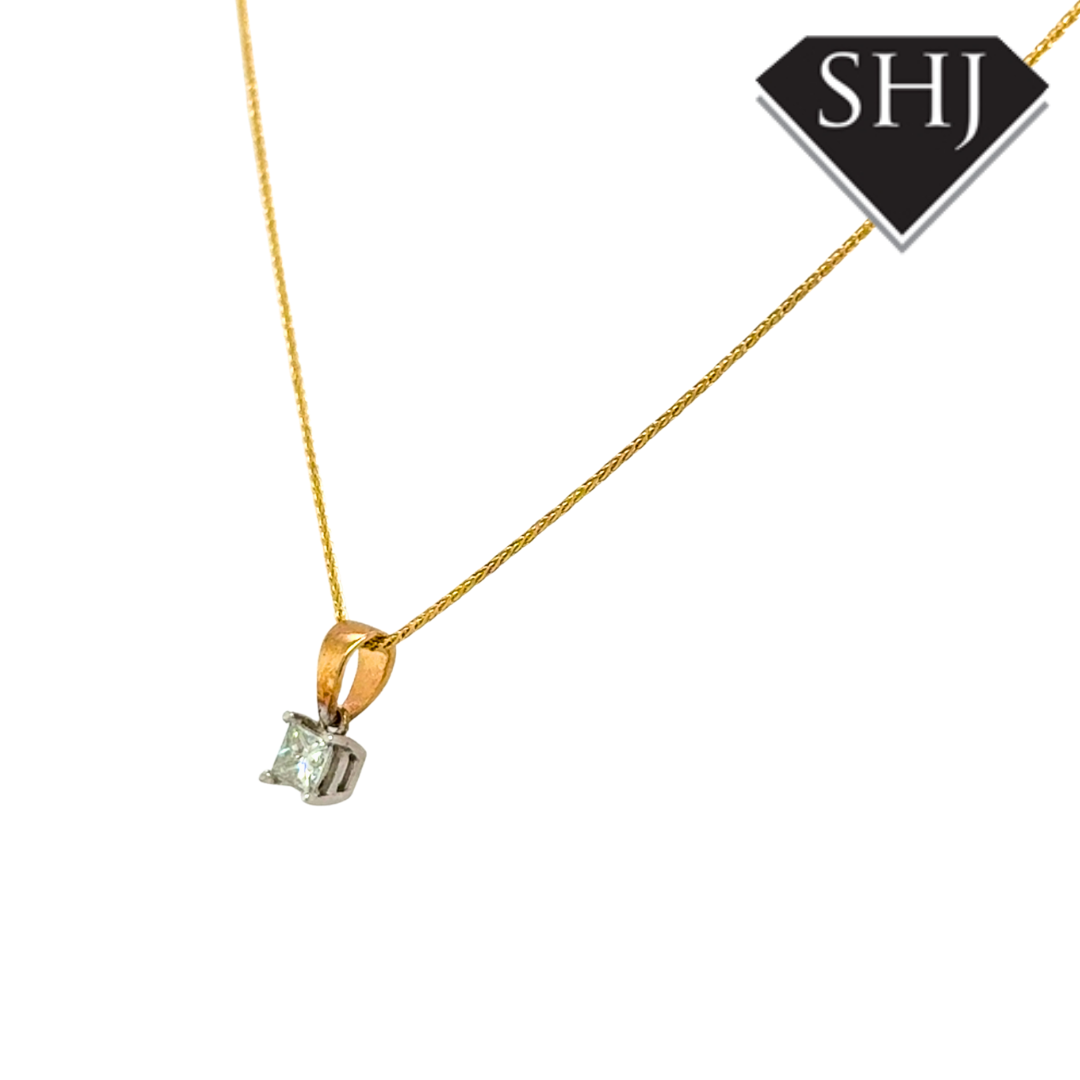 18ct Yellow & White Gold Princess Cut 0.25ct Diamond Pendant