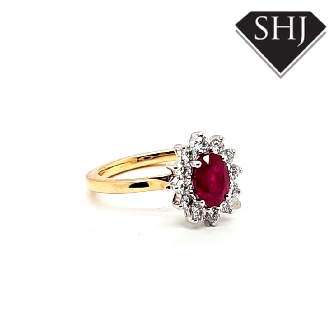 Appro 18ct Yellow Gold/White Gold Oval Ruby Ring