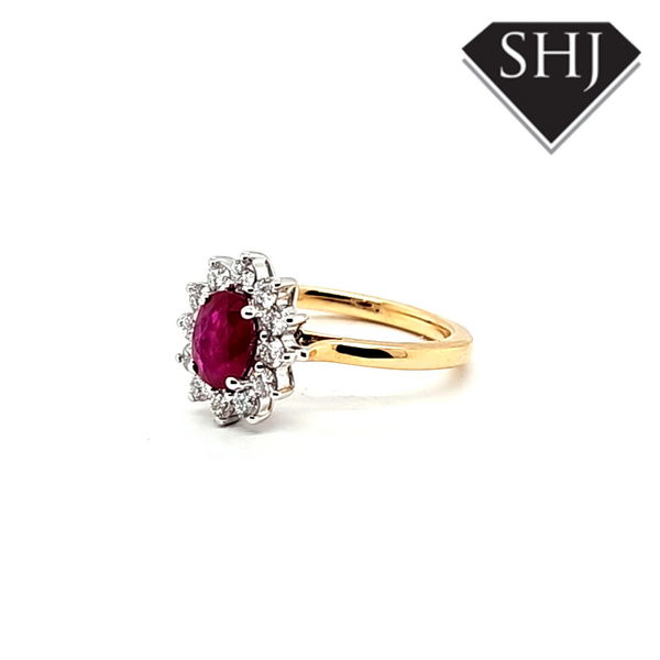 Appro 18ct Yellow Gold/White Gold Oval Ruby Ring