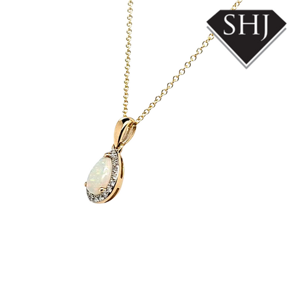 9ct Yellow Gold Opal and Diamond Pendant