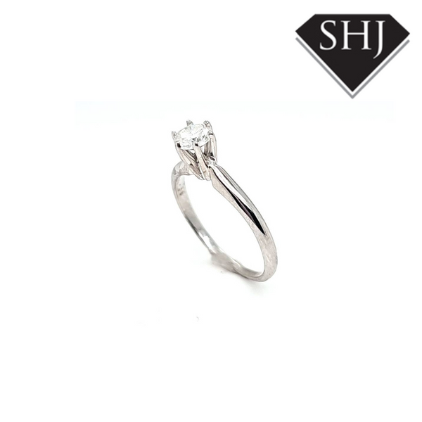 14ct White Gold Diamond Ring