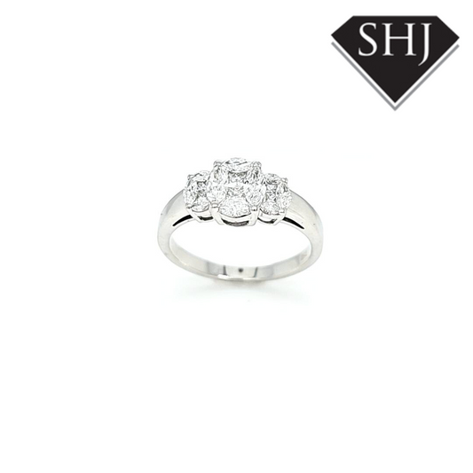 18ct White Gold Diamond Cluster Ring