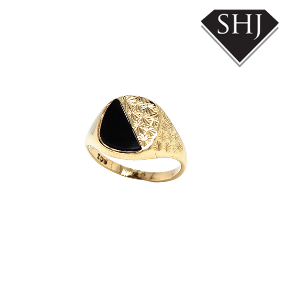 9ct Yellow Gold Signet Ring with Onyx