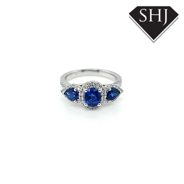 Appr 18ct White Gold Sapphire and Diamond Ring