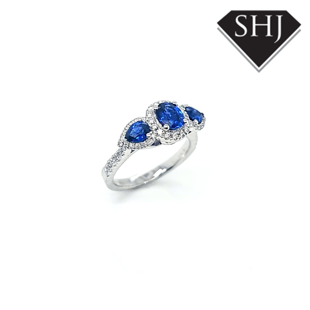 Appr 18ct White Gold Sapphire and Diamond Ring