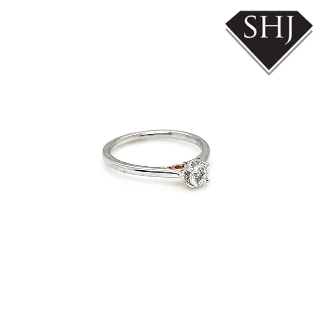 18ct White Gold Single Stone Diamond Ring .24ct
