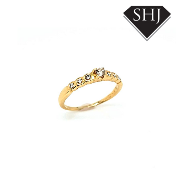 18ct Yellow Gold Diamond Set Ring 'M'