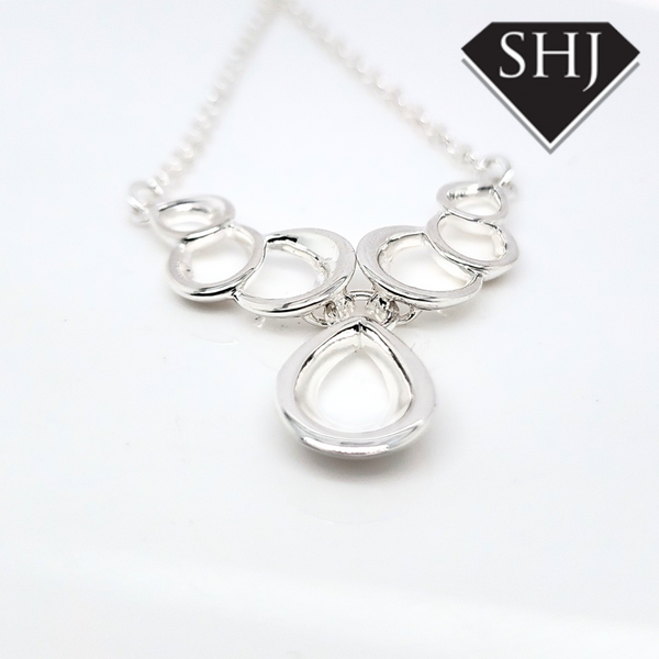 Silver Stirrup Necklace