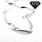 Silver Flat Pear Shaped Collar