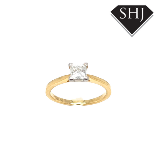 18ct Yellow Gold 0.55ct Princess Cut F VS2  Diamond Ring