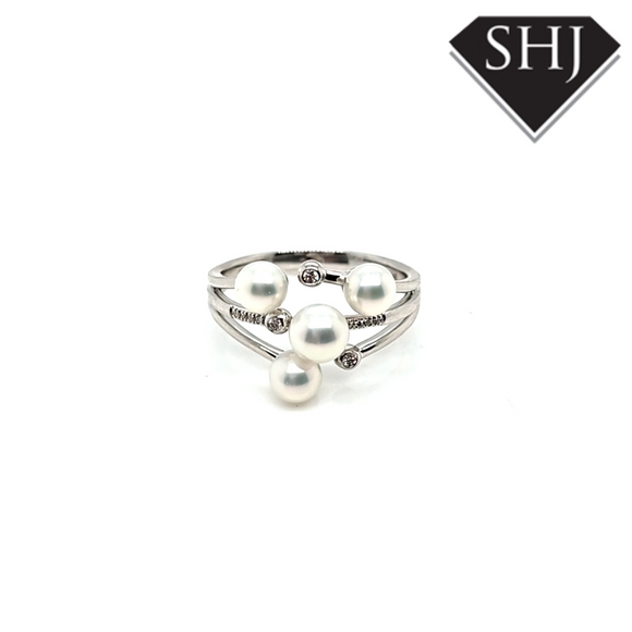 9ct White Gold Diamond and Pearl Ring 0.05ct