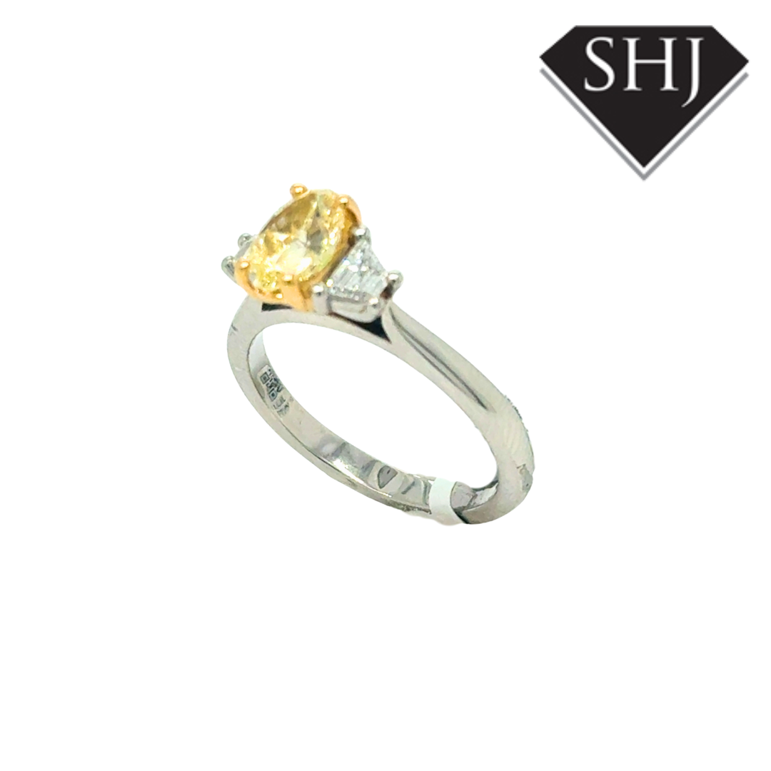 Platinum Natural 0.92ct Yellow Diamond 1.18ct Diamond 3 Stone Ring