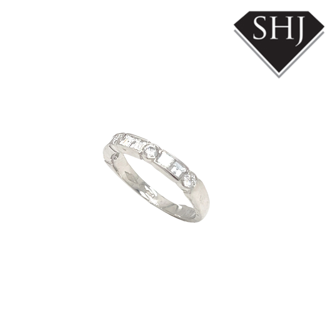 Platinum 10 Stone Diamond Eternity Ring