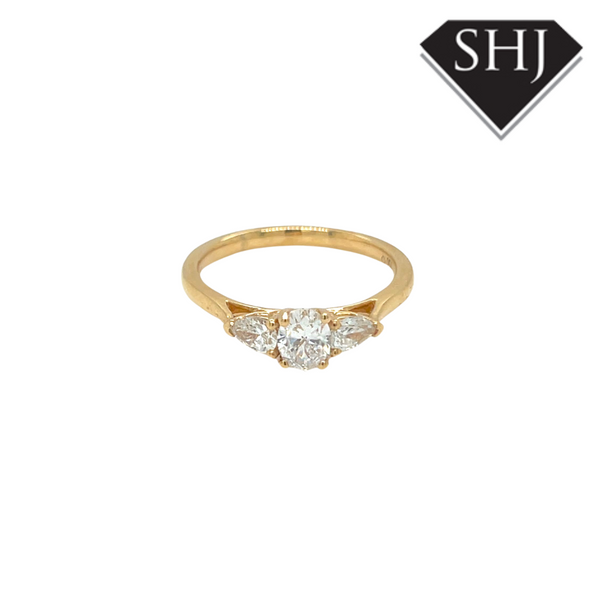 18ct Yellow Gold 3 Stone Oval/Pear Diamond Ring