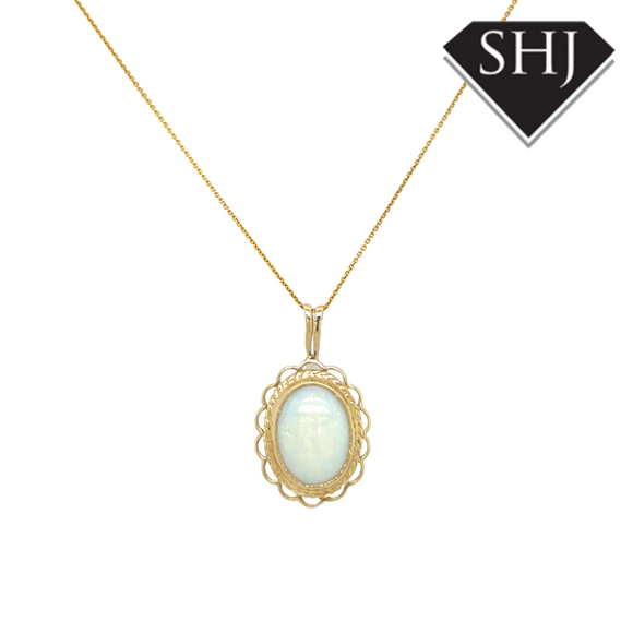 9ct Yellow Gold Opal Pendant