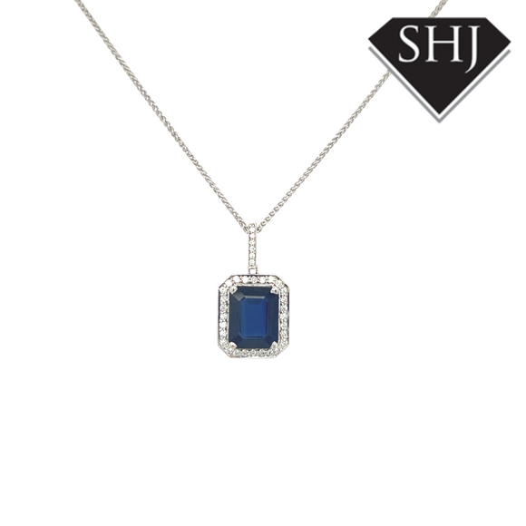 18CT White Gold Sapphire Diamond Pendant