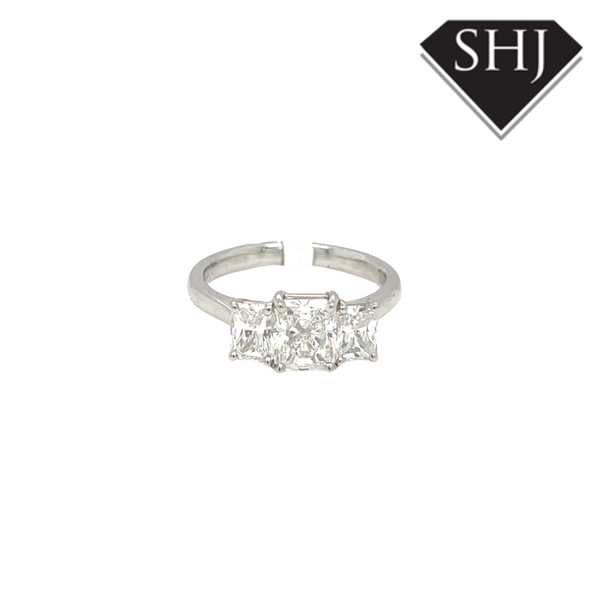 Platinum Single Stone 2.26ct Radiant Cut Diamond Ring