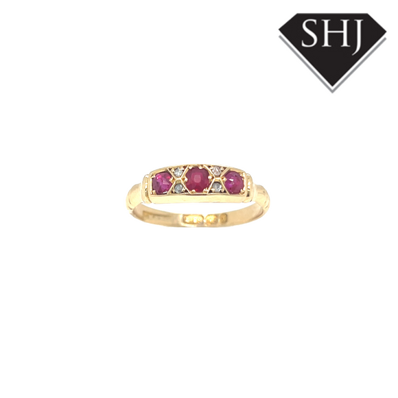 18ct Yellow Gold Ruby & Diamond Cluster Ring