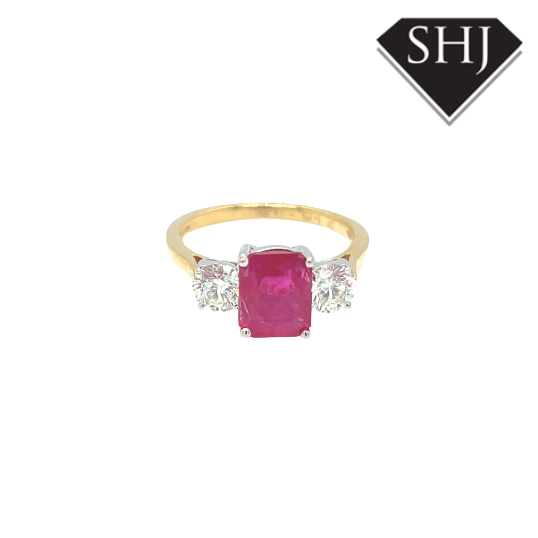 18ct Yellow & White Gold 2.60ct Ruby & 0.85ct Diamond Ring