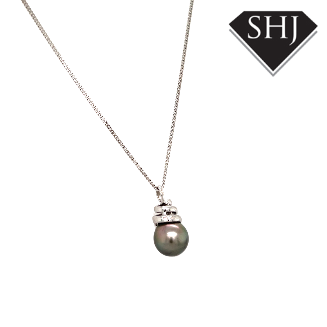 18ct WG Pearl & Diamond Pendant